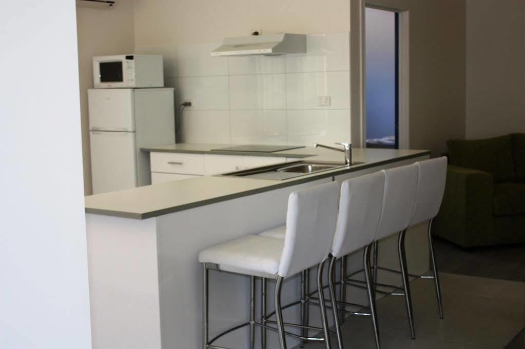 Phillip Island Off-Track Accommodation Cowes Esterno foto