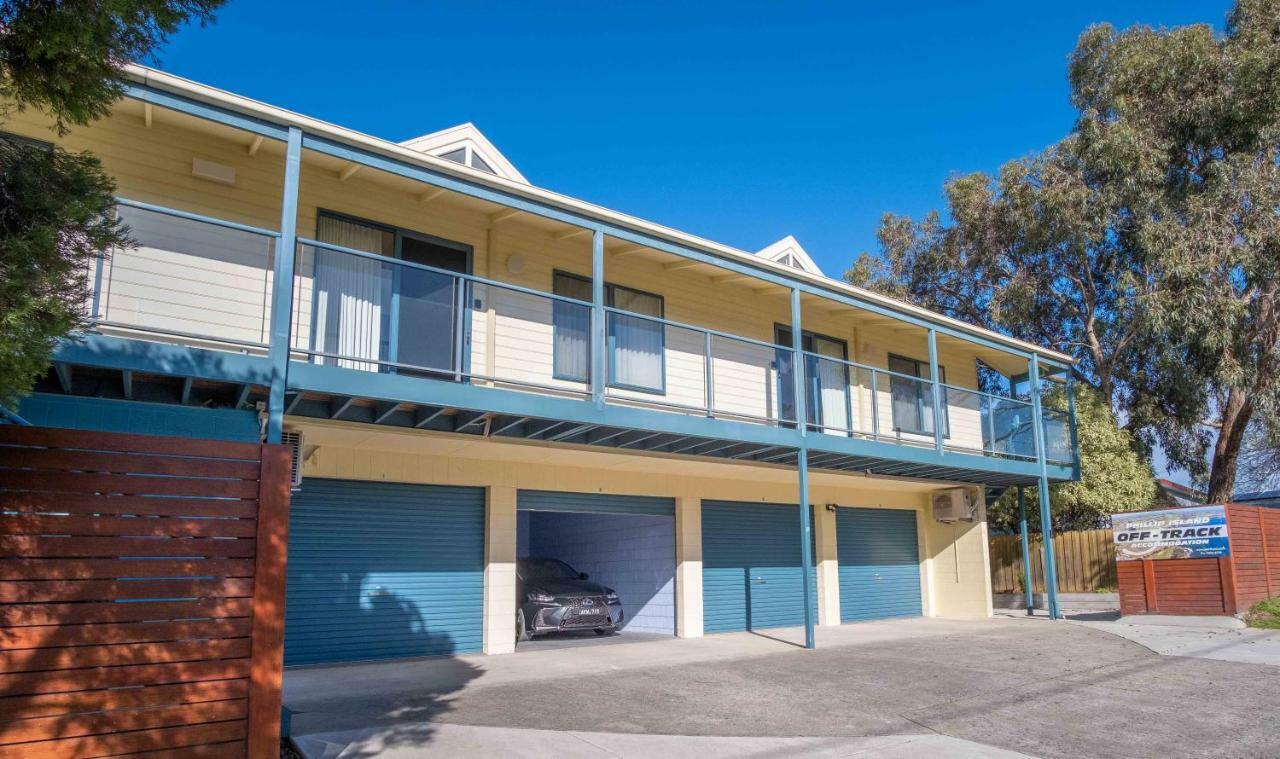 Phillip Island Off-Track Accommodation Cowes Esterno foto