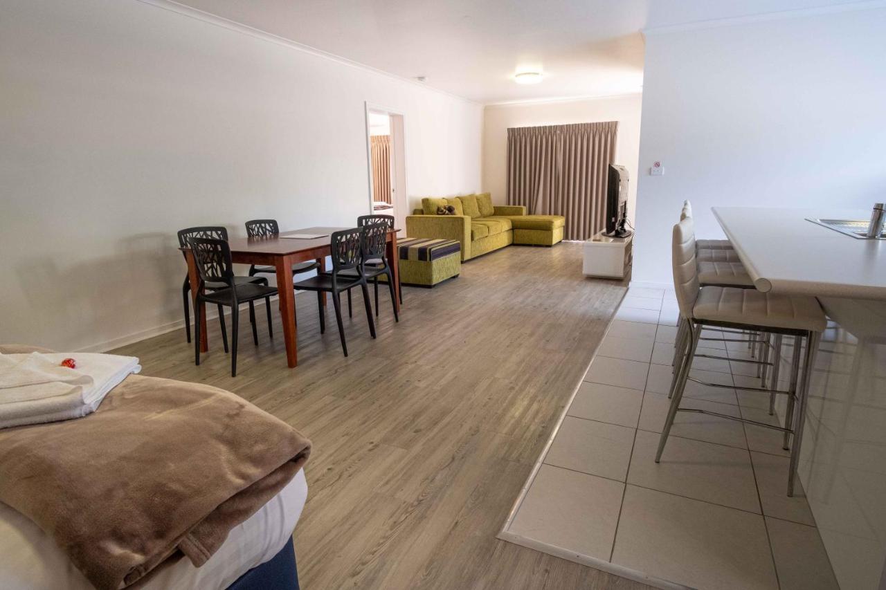Phillip Island Off-Track Accommodation Cowes Esterno foto