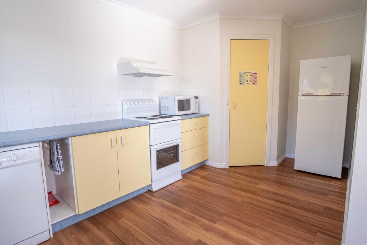 Phillip Island Off-Track Accommodation Cowes Esterno foto