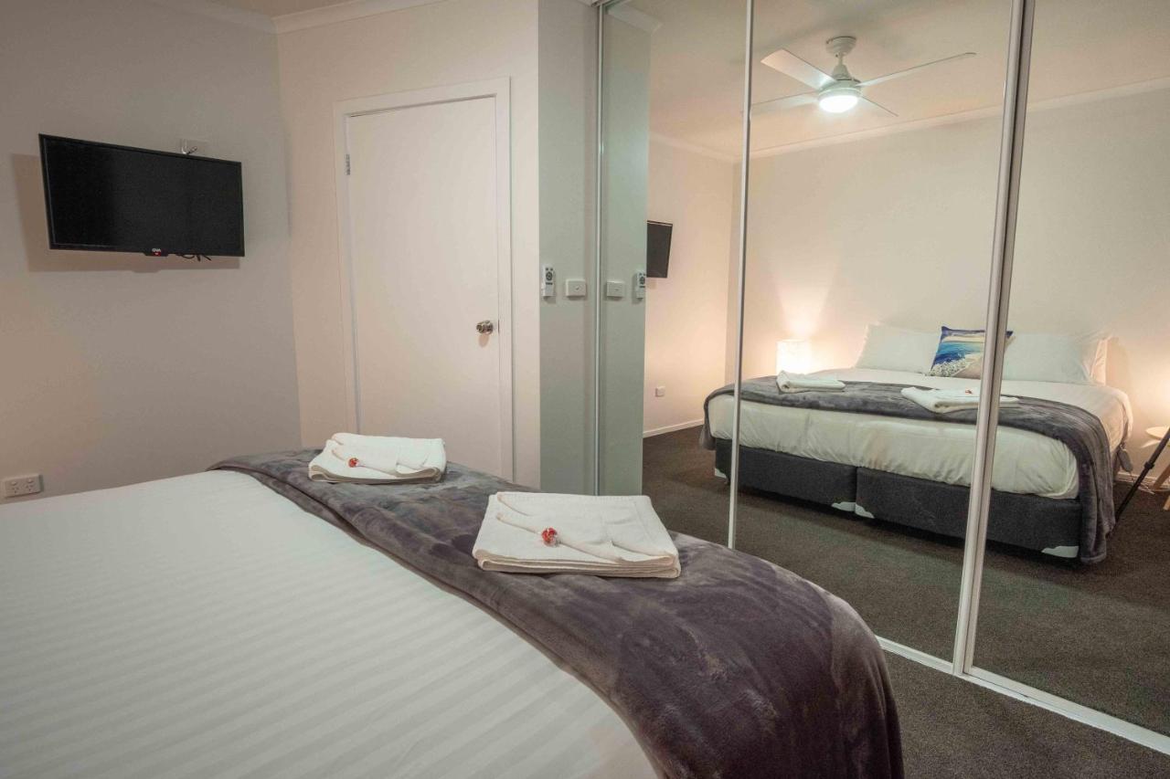 Phillip Island Off-Track Accommodation Cowes Esterno foto